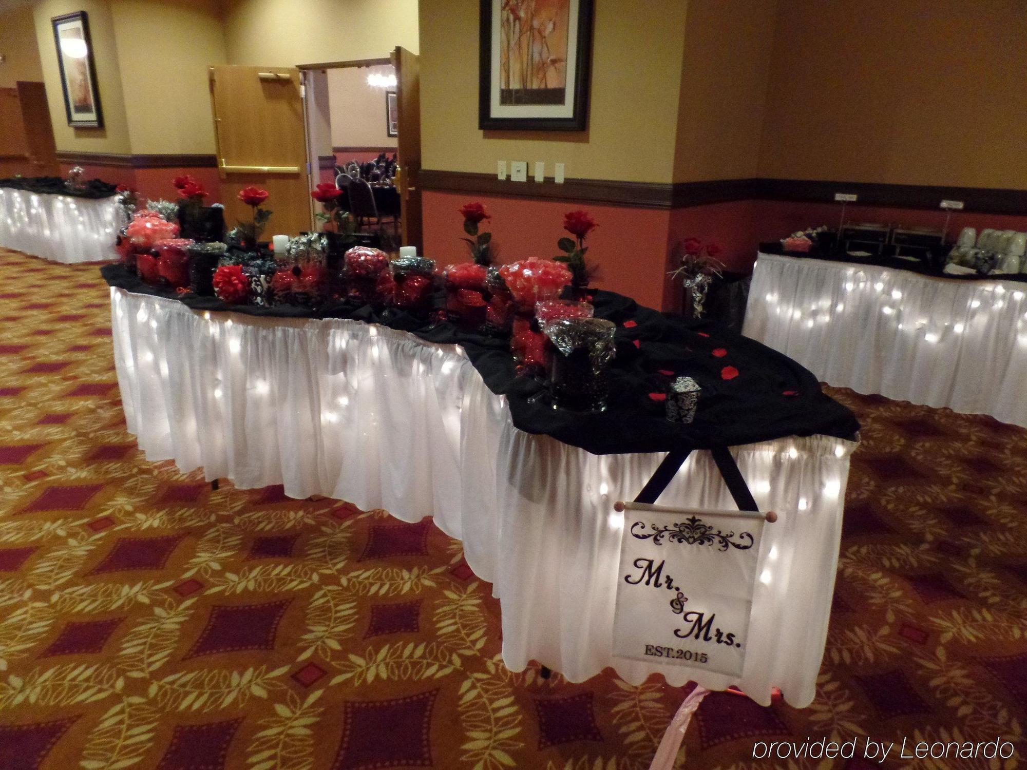 Holiday Inn Hotel & Suites Owatonna Esterno foto