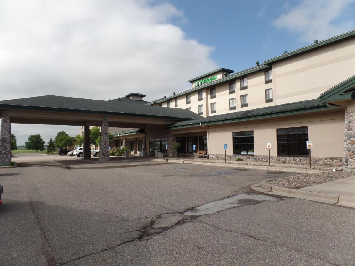 Holiday Inn Hotel & Suites Owatonna Esterno foto