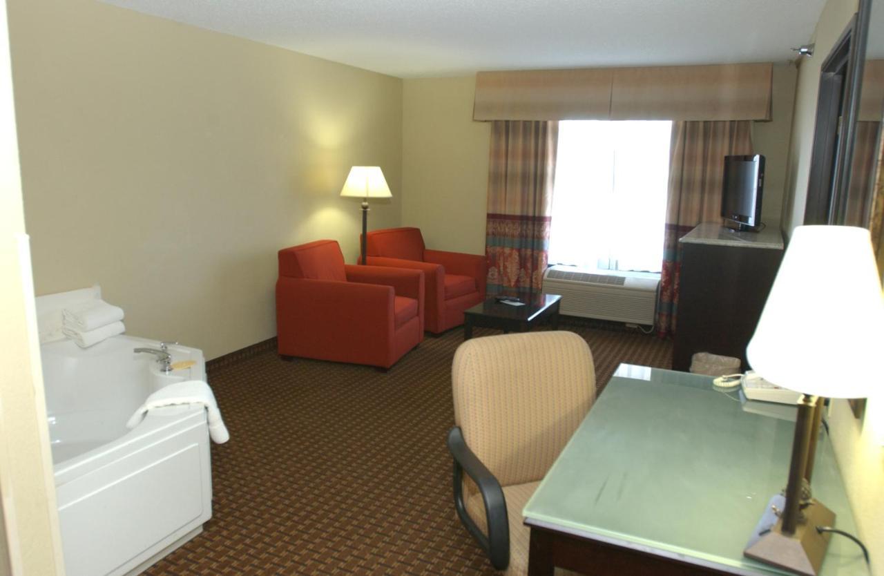 Holiday Inn Hotel & Suites Owatonna Esterno foto