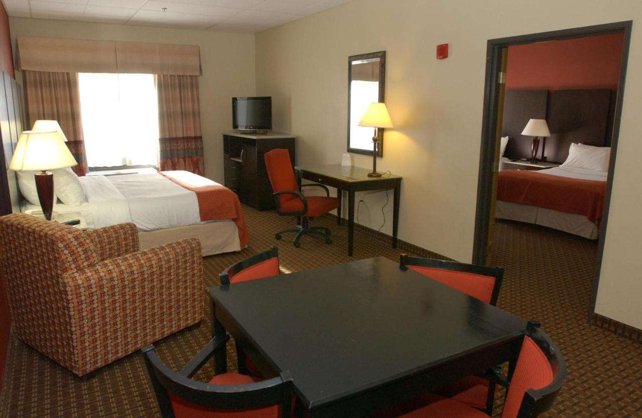 Holiday Inn Hotel & Suites Owatonna Esterno foto